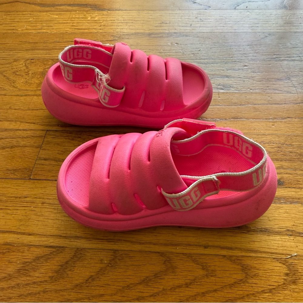 UGG Kids Bright Pink Chunky Foam Sandals